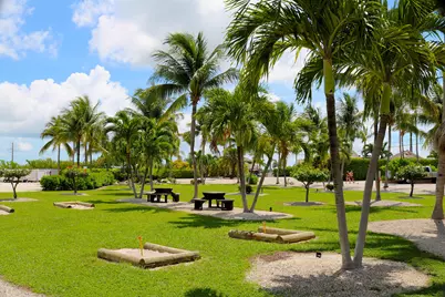 2950 Overseas Highway # 2, Lower Sugarloaf Key, FL 33040 - Photo 33