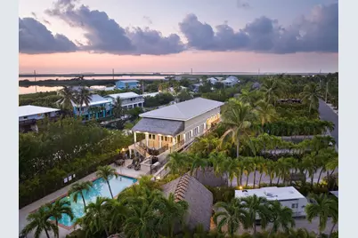 2950 Overseas Highway # 2, Lower Sugarloaf Key, FL 33040 - Photo 39