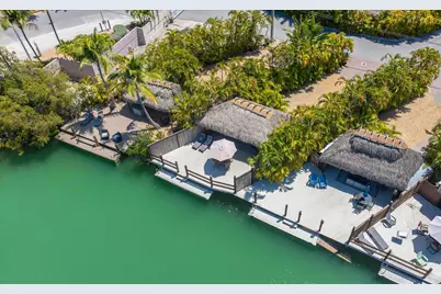2950 Overseas Highway # 2, Lower Sugarloaf Key, FL 33040 - Photo 11