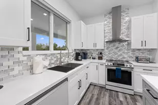 229 Pescayo Ave, Marathon, FL 33050 - Photo 3