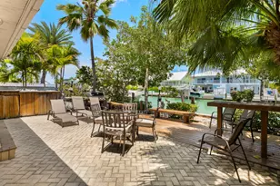 440 9th St, Key Colony, FL 33051 - Photo 25