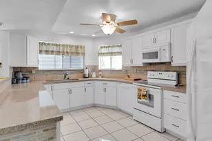 19 Park Dr, Key Largo, FL 33037 - Photo 15