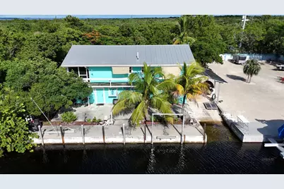 1934 No Name Drive, Lower Sugarloaf Key, FL 33043 - Photo 13