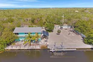 1934 No Name Dr, Lower Sugarloaf Key, FL 33043 - Photo 5