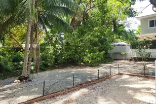 757 Musa Dr, Key Largo, FL 33037 - Photo 15