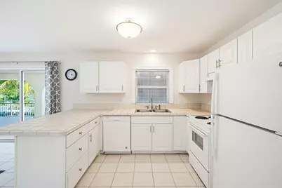 17286 Jamaica Lane, Sugarloaf Key, FL 33042 - Photo 13