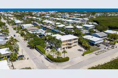 101 Ocean Shores Drive, Key Largo, FL 33037 - Photo 1