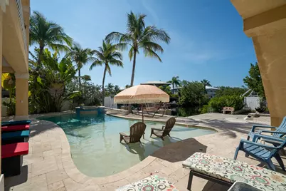 101 Ocean Shores Drive, Key Largo, FL 33037 - Photo 21