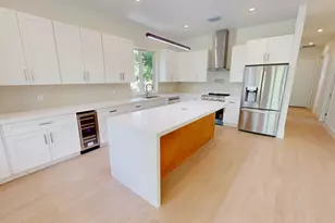 1025 Snapper Ln, Key Largo, FL 33037 - Photo 11