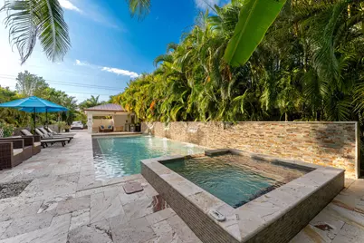 58652 Overseas Highway, Marathon, FL 33050 - Photo 17