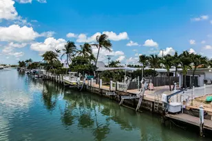 191 5th St, Key Colony, FL 33051 - Photo 37