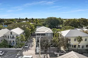1104 Truman Ave, Key West, FL 33040 - Photo 27