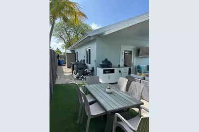 215 S Coconut Palm Boulevard, Upper Sugarloaf Key, FL 33070 - Photo 9