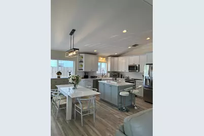 215 S Coconut Palm Boulevard, Upper Sugarloaf Key, FL 33070 - Photo 17