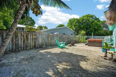 32 S Andros Road, Key Largo, FL 33037 - Photo 35