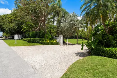 136 Aregood Lane #2A, Plantation Key, FL 33036 - Photo 3