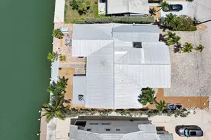 741 9th St, Key Colony, FL 33051 - Photo 31