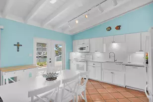 741 9th St, Key Colony, FL 33051 - Photo 13