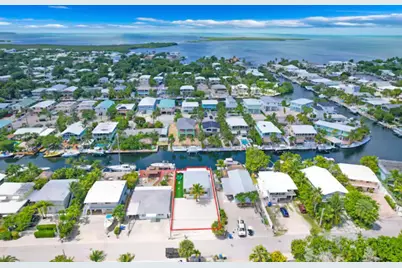 125 Gardenia Street #125, Upper Sugarloaf Key, FL 33070 - Photo 1