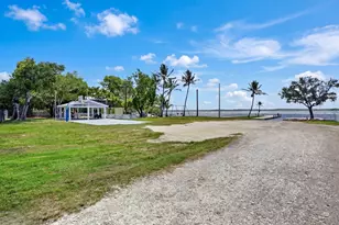 40 Transylvania Ave, Key Largo, FL 33037 - Photo 37