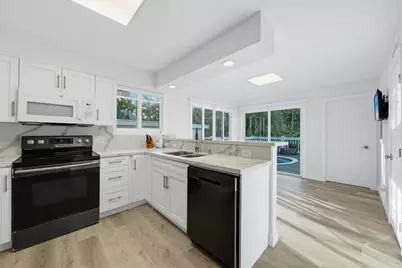 1409 Whalton Street, Key West, FL 33040 - Photo 11