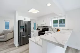 1409 Whalton St, Key West, FL 33040 - Photo 13