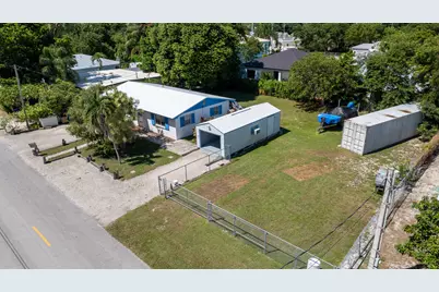 8 S Andros Road, Key Largo, FL 33037 - Photo 1