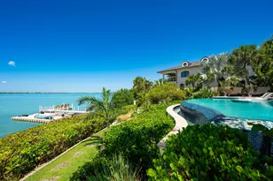 26 Cannon Royal Dr, Shark Key, FL 33040 - Photo 15