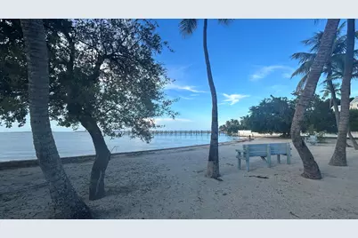 140 S Bay Harbor Drive, Key Largo, FL 33037 - Photo 51