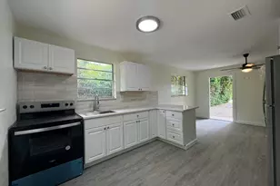 220 W Indies Rd, Key Largo, FL 33070 - Photo 11