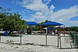 220 W Indies Rd, Key Largo, FL 33070 - Photo 35