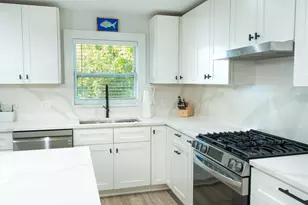 2116 Fogarty Ave, Key West, FL 33040 - Photo 7