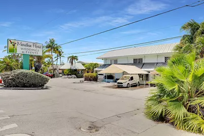 7070 Overseas Highway, Marathon, FL 33050 - Photo 13