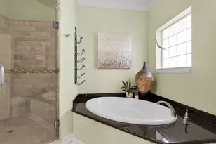 1310 Atlantic Dr, Key West, FL 33040 - Photo 21