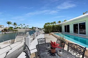 292 Sadowski, Key Colony, FL 33051 - Photo 3