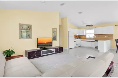 19464 Seminole Street, Sugarloaf Key, FL 33042 - Photo 3