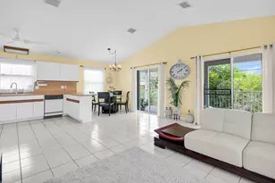 19464 Seminole St, Sugarloaf Key, FL 33042 - Photo 9