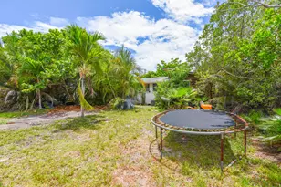 290 46th St, Summerland Key, FL 33042 - Photo 23