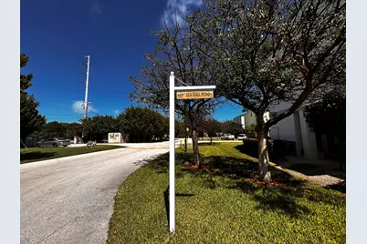 94825 Overseas Highway #219, Key Largo, FL 33037 - Photo 13