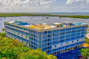 200 Harborview Dr, Key Largo, FL 33070 - Photo 3