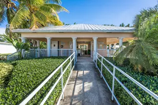 601 W Ocean Dr, Key Colony, FL 33051 - Photo 41