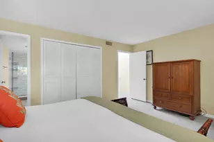 601 W Ocean Dr, Key Colony, FL 33051 - Photo 17
