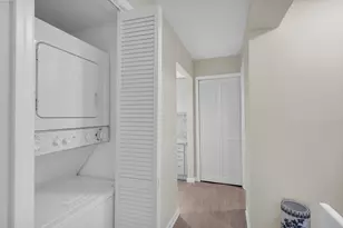 601 W Ocean Dr, Key Colony, FL 33051 - Photo 15