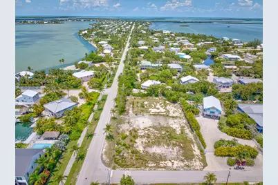 17215 Keystone Road, Sugarloaf Key, FL 33042 - Photo 3