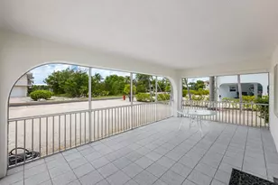 248 W Seaview Dr, Duck Key, FL 33050 - Photo 27
