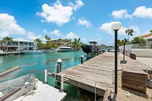 248 W Seaview Dr, Duck Key, FL 33050 - Photo 23