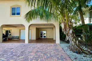 917 Red Bird Rd, Key Largo, FL 33037 - Photo 1