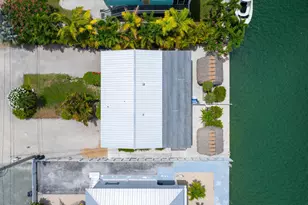 596 W Shore Dr, Summerland Key, FL 33042 - Photo 3