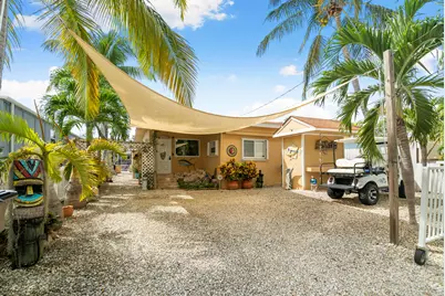 464 Bowie Lane, Key Largo, FL 33037 - Photo 1
