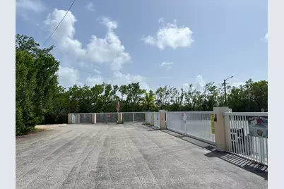 335 Bay View Avenue, Key Largo, FL 33037 - Photo 53